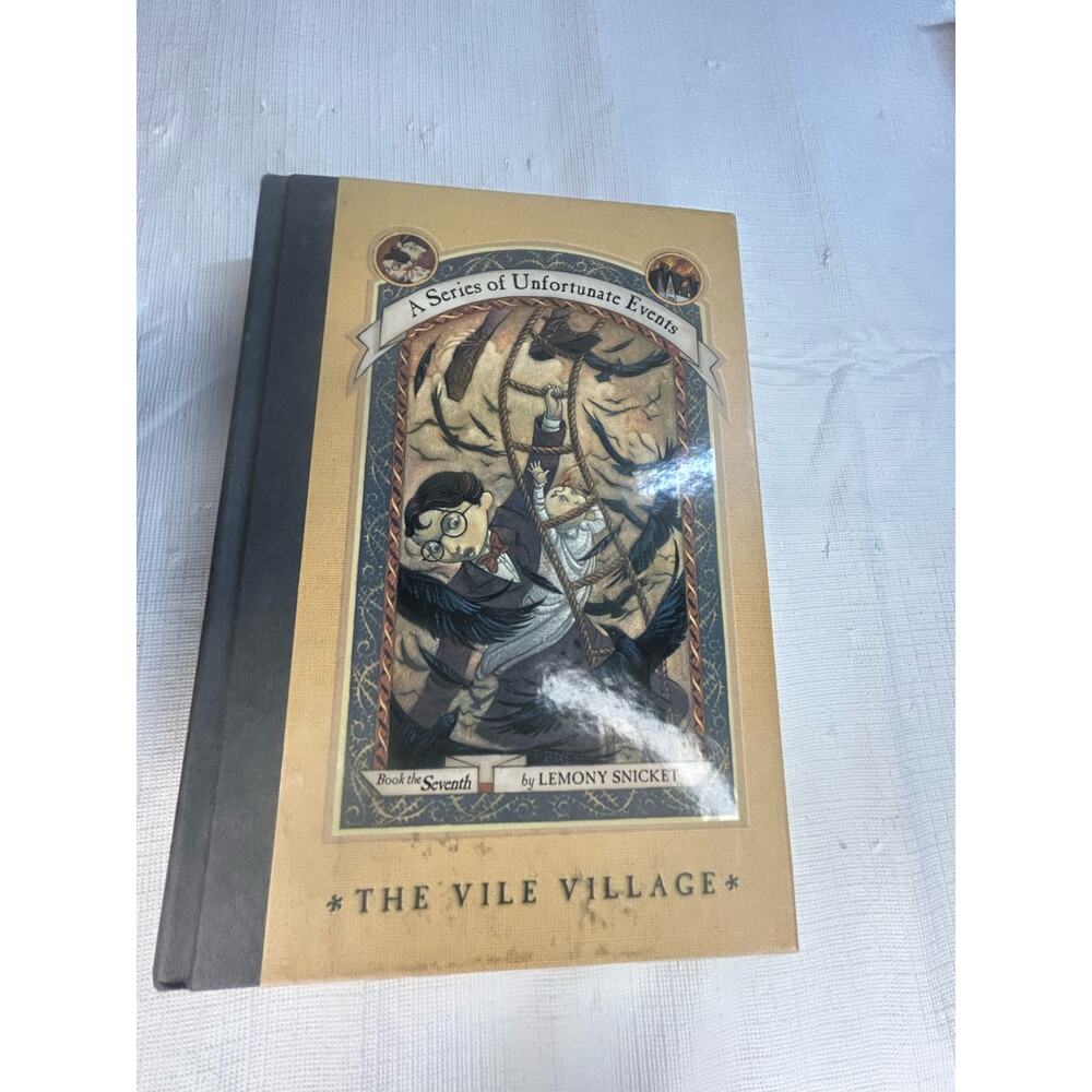 A Series of Unfortunate Events THE VILE VILLAGE Lemony Snicket EUC